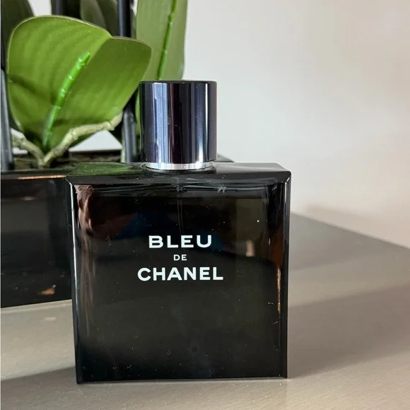 Chanel Bleu De Chanel Black Bottle cologne - Picture 2 of 5